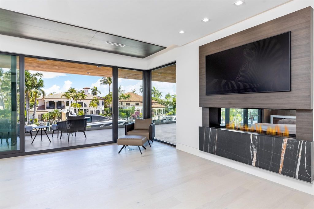 Indulge in unparalleled luxury at 2733 NE 16th St, Fort Lauderdale, FL 33304—an exceptional 5-bedroom, 7-bathroom estate built in 2024 in Coral Ridge.