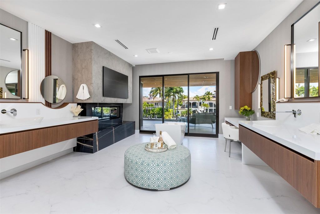 Indulge in unparalleled luxury at 2733 NE 16th St, Fort Lauderdale, FL 33304—an exceptional 5-bedroom, 7-bathroom estate built in 2024 in Coral Ridge.