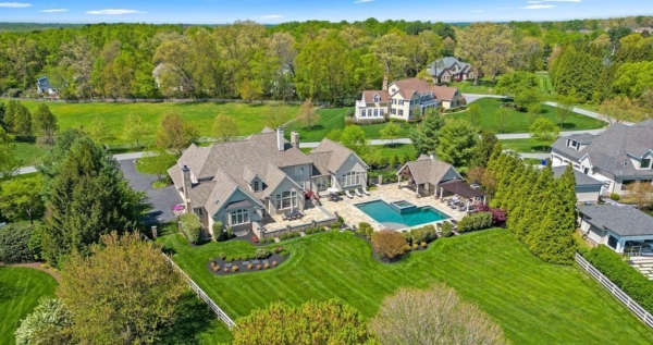 Maryland Equestrian Estate: A Showcase of Unrivaled Quality and Sophistication Listed at $2,995,000