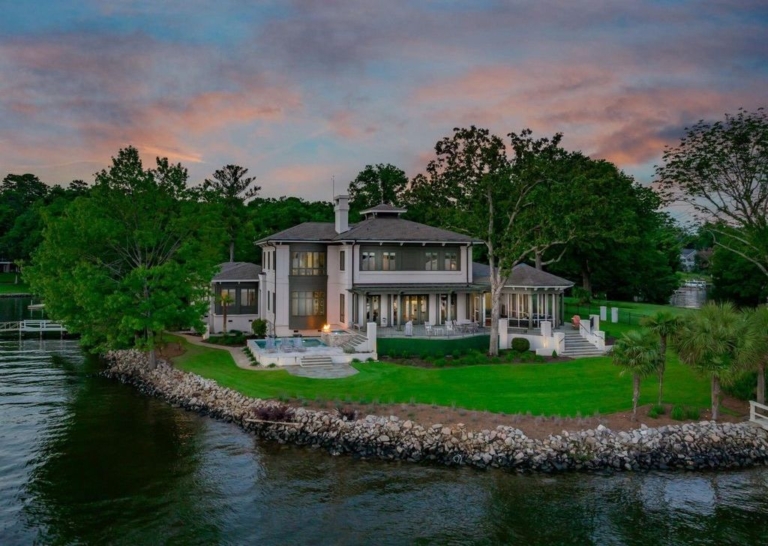 Breathtaking Lake Murray Home in South Carolina Hits Market for $3,299,900, Offering Unparalleled Enjoyment