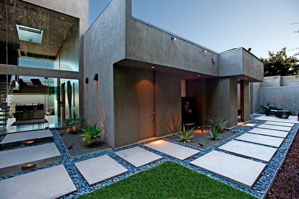 Cordell Drive, Modern House by Whipple Russell Architects