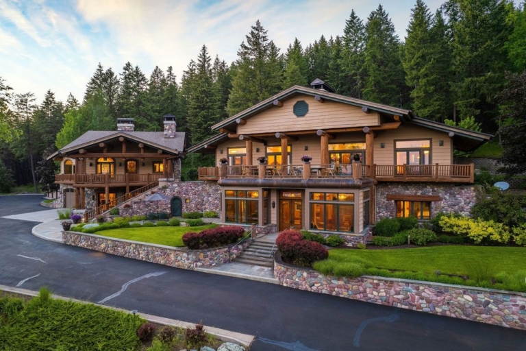 Extraordinary Property Offers Breathtaking Panoramic Views in Montana, Listed for $17.5 Million