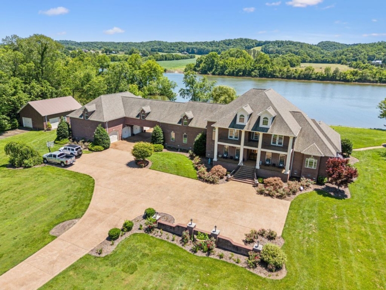 Romantic and Sophisticated Gated Riverfront Estate in Tennessee with Breathtaking Views Listed for $2.95 Million
