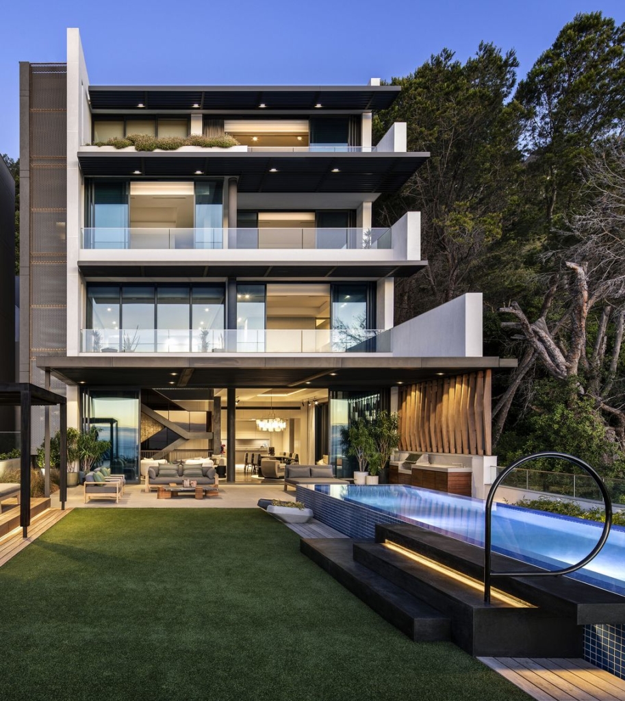 South Villa, blend of global design & craftsmanship by ARRCC