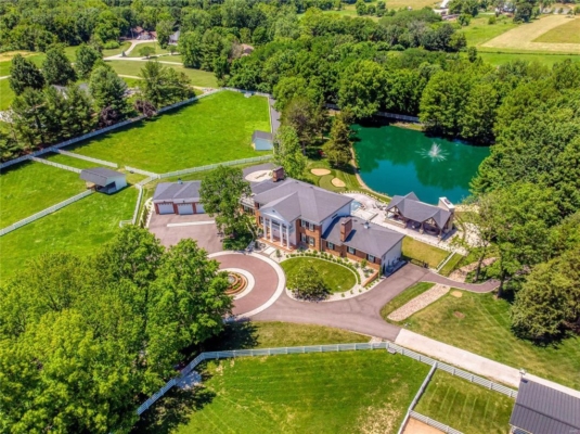 Spectacular Equestrian Property on 10.76 Scenic Acres in Missouri Listed for $5,789,000