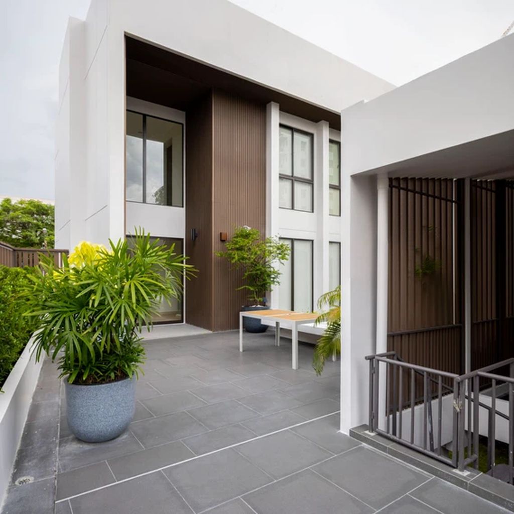 V18 House, Tradition & Modernity Novation by S+S Architects