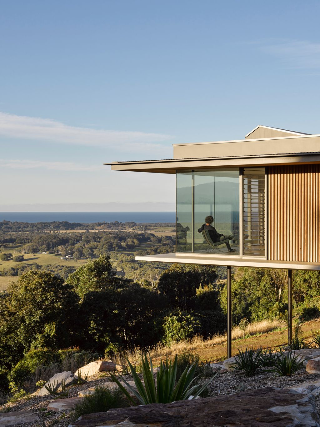 Coolamon House, Blend of Nature and Design by DFJ Architects