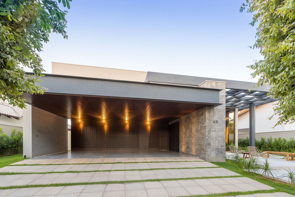 Pendulum House, Stunning Project by Truvian Arquitetura