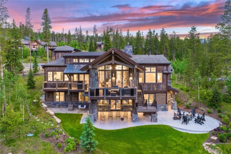 Rockridge Builders Crafts a Modern Mountain Farmhouse Gem in Colorado, Offered at $5.5 Million