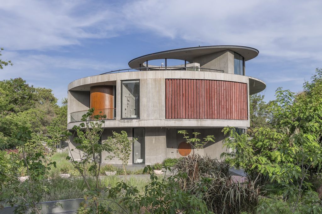 Ultimate House, a Celestial Retreat designed by Studio 2+2