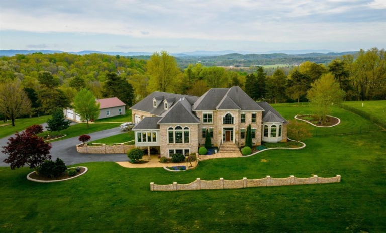 Bucolic North River Estate with Panoramic Views on 64 Acres Listed for $2.5 Million in Virginia