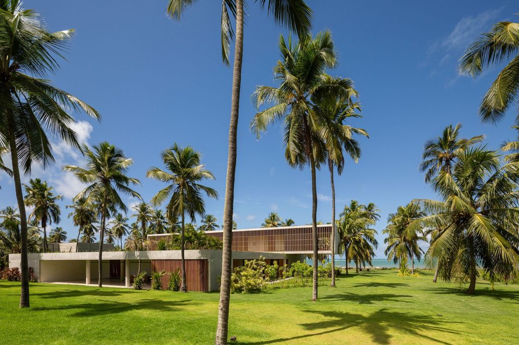 Casa Onze with Coastal Landscape by UNA barbara e valentim