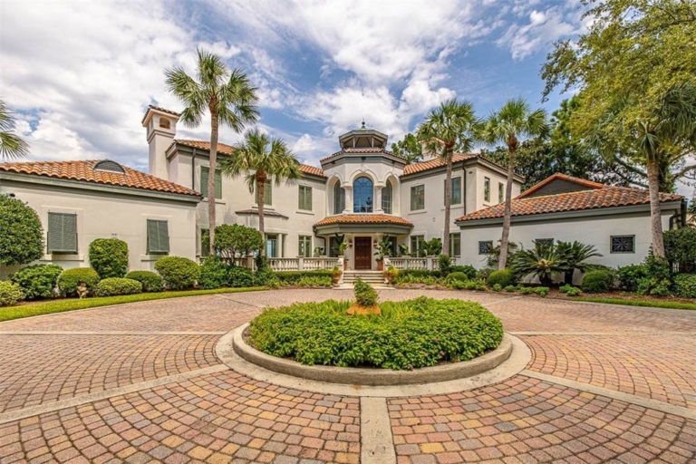 Estate with Impeccable Architecture and Open Floor Plan Listed at $8.95 Million in Georgia