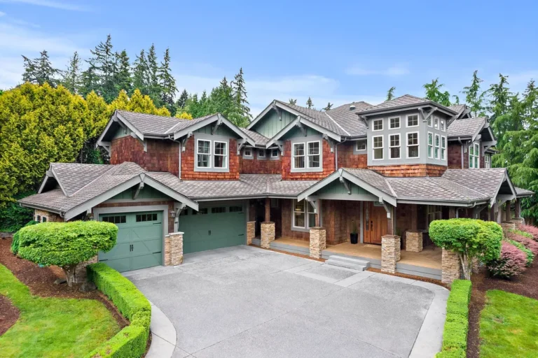 Experience Tranquility: Elegant 2-Story Washington Home for $3.788 Million