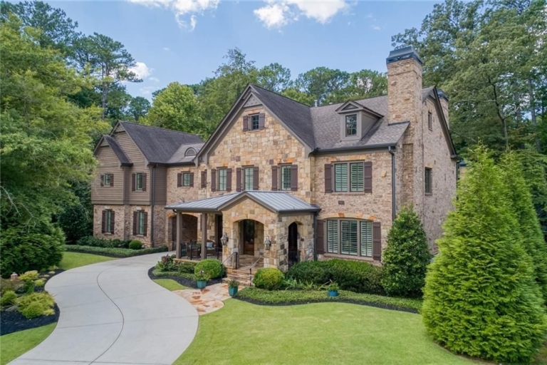 Georgia Estate: A Stunning Gem for Luxury Living and Entertaining, Asking $2.3 Million