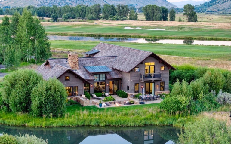 Luxury Living in Wyoming: A $12.5 Million Home of Unparalleled Sophistication and Style