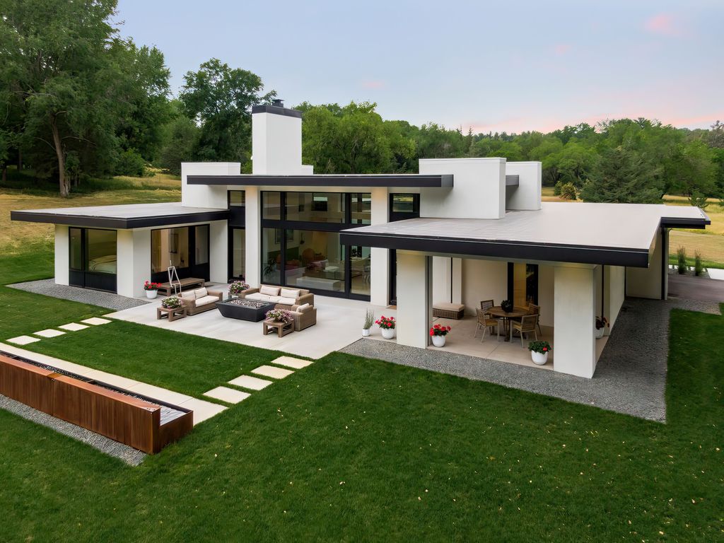 Modern on the Prairie, Classic and  Modern Design by JMAD