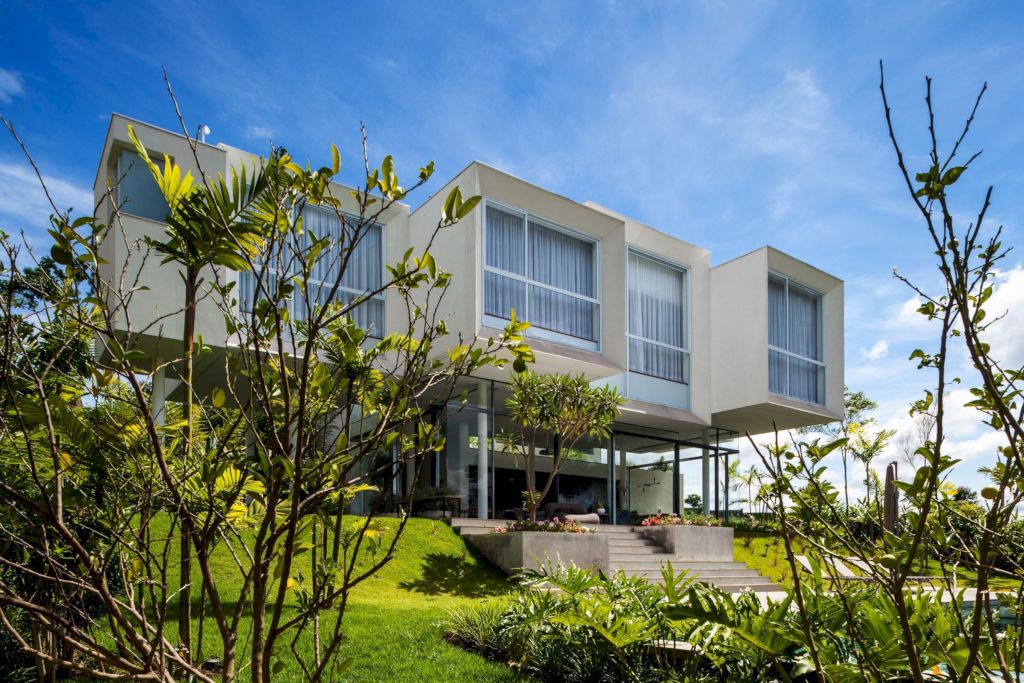 Neblina House, Blend of Form & Landscape by FGMF Arquitetos