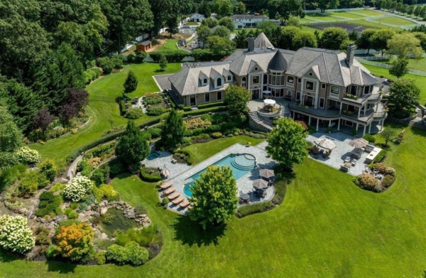 New York Gold Coast Gem: European-Inspired Mansion Perfect for Living and Entertaining at $9,495,000