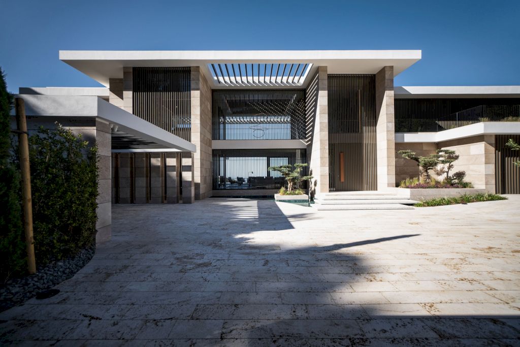 Villa KAIZEN, pinnacle of luxury in Spain by ARK Architects