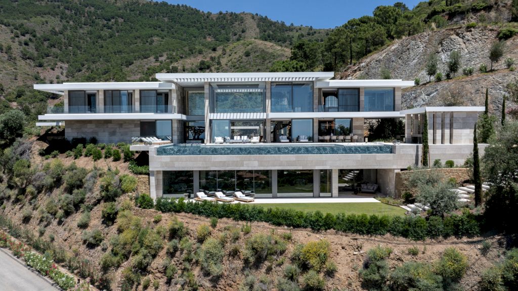 Villa KAIZEN, pinnacle of luxury in Spain by ARK Architects