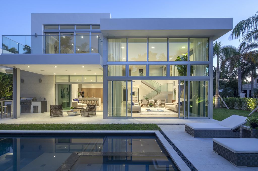 77 Residence in FL by SDH Studio Architecture + Design