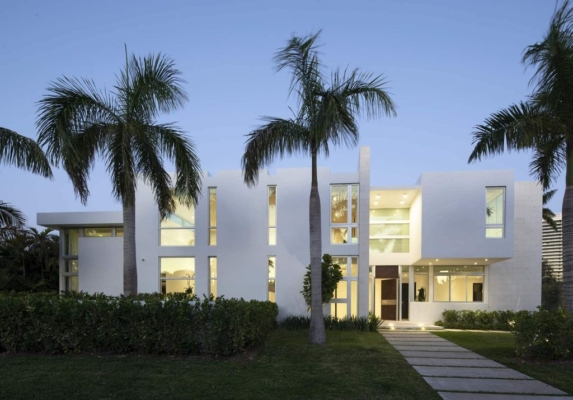 77 Residence in FL by SDH Studio Architecture + Design