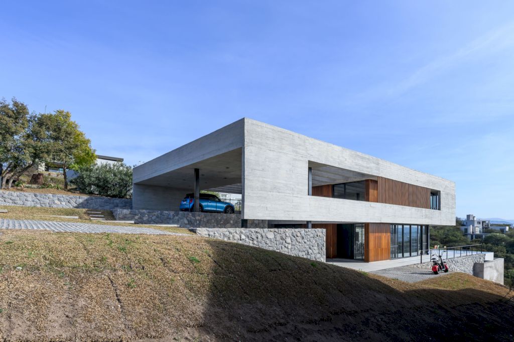 CGFR House features landscape harmony by LN Arquitectura