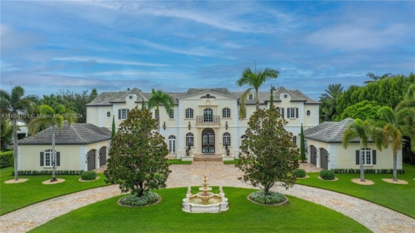 Exquisite $7.3 Million French-Renaissance Estate in Windmill Reserve, Weston