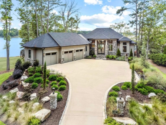 Luxurious Estate in Reynolds Lake Oconee Offering Panoramic Lake Views, Priced at $5.1 Million