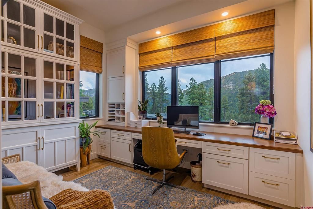 Meticulously Designed Colorado Residence with Breathtaking Views Listed for 2.4 Million 14