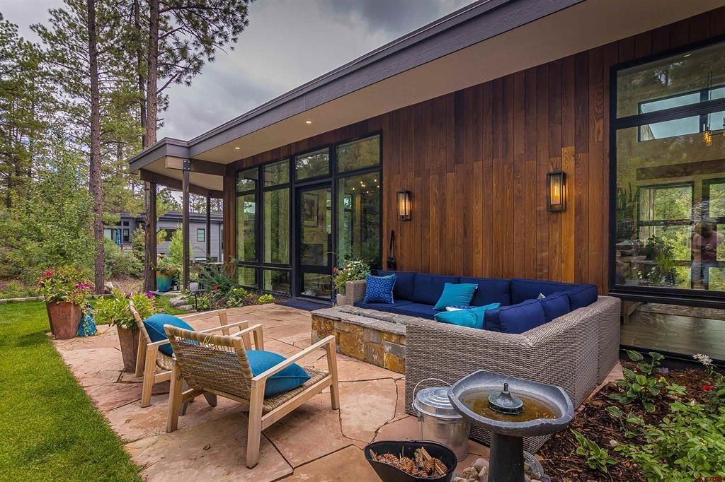Meticulously Designed Colorado Residence with Breathtaking Views Listed for 2.4 Million 24