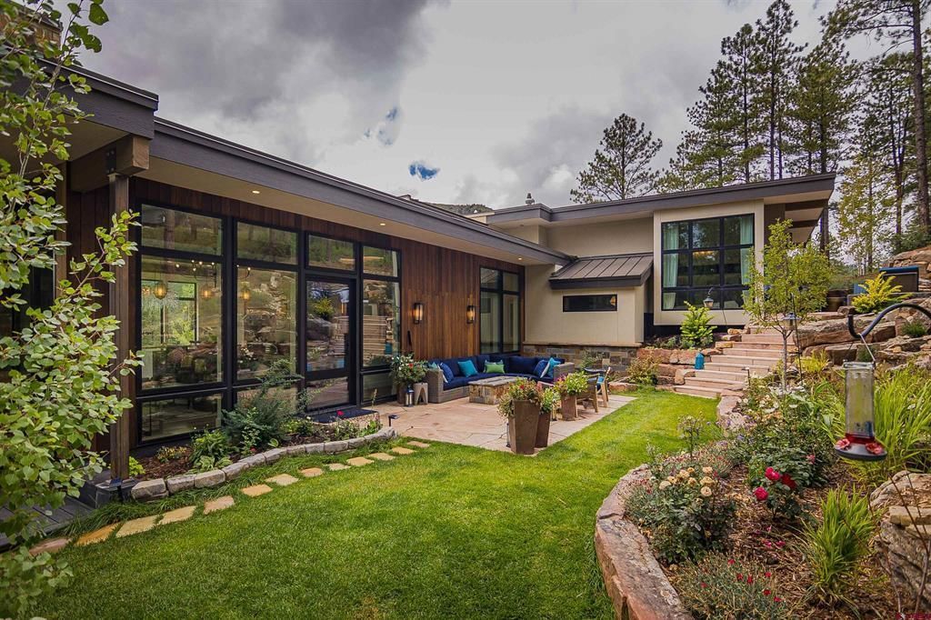 Meticulously Designed Colorado Residence with Breathtaking Views Listed for 2.4 Million 25