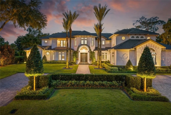 $10 Million Majestic Lakefront Mansion in Winter Park Offering Unmatched Luxury