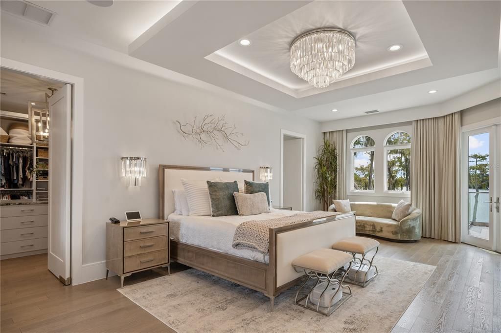 $10 Million Majestic Lakefront Mansion in Winter Park Offering Unmatched Luxury