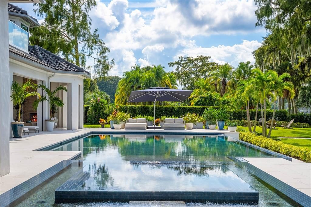 $10 Million Majestic Lakefront Mansion in Winter Park Offering Unmatched Luxury