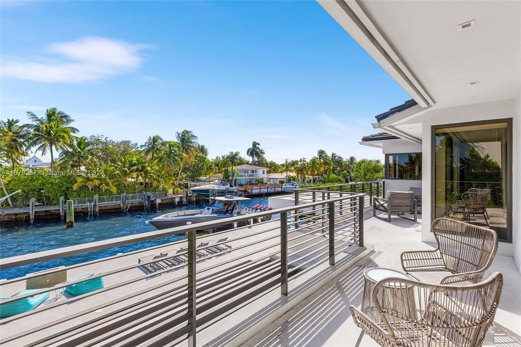 $10 Million North Miami Waterfront Estate with 6 Bedrooms and Luxury Finishes