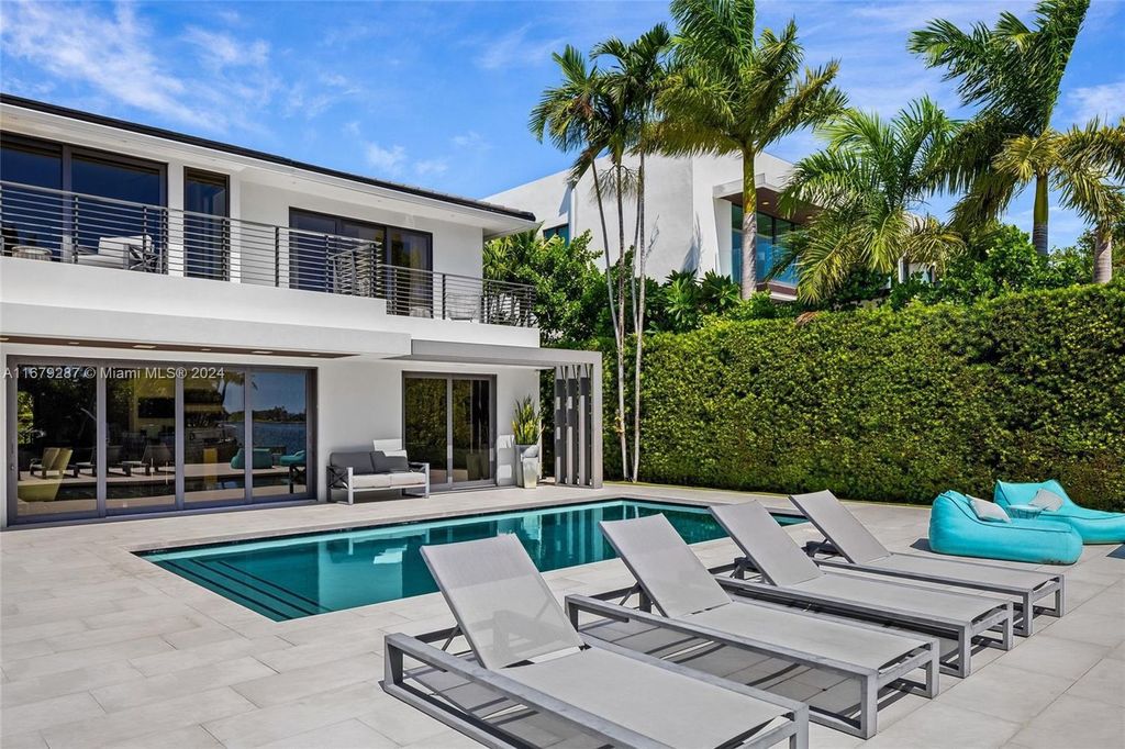 $10 Million North Miami Waterfront Estate with 6 Bedrooms and Luxury Finishes