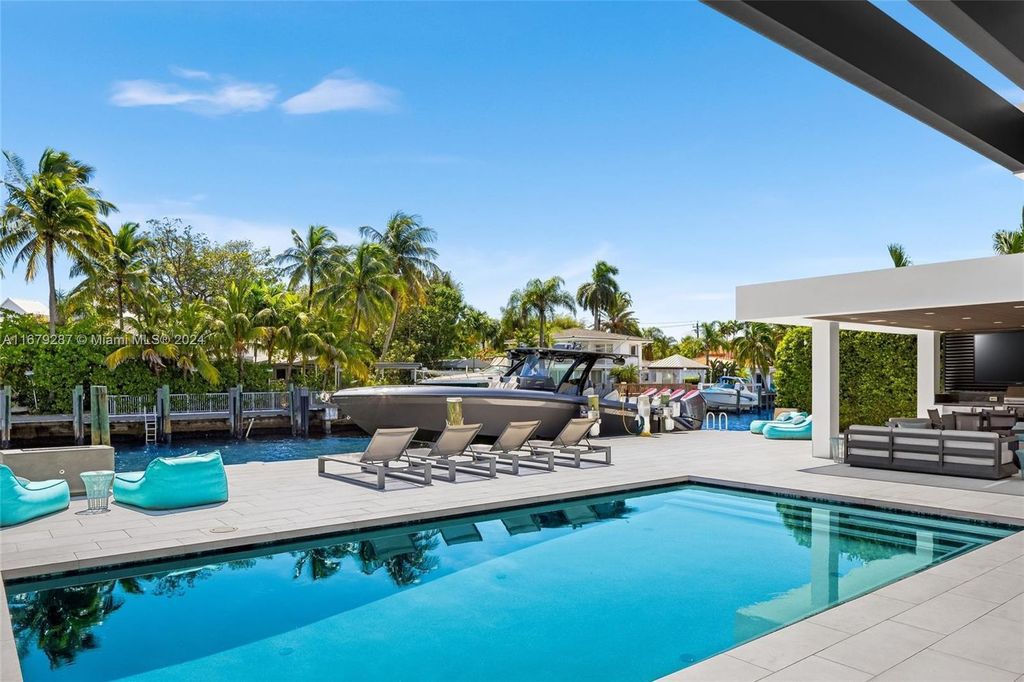 $10 Million North Miami Waterfront Estate with 6 Bedrooms and Luxury Finishes