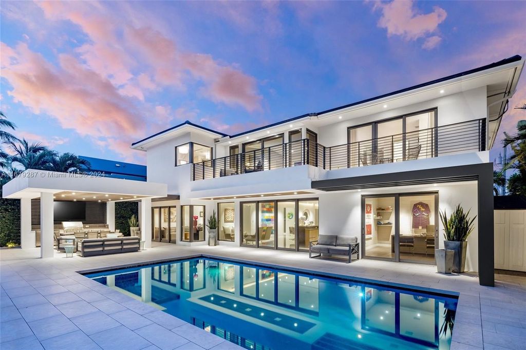 $10 Million North Miami Waterfront Estate with 6 Bedrooms and Luxury Finishes