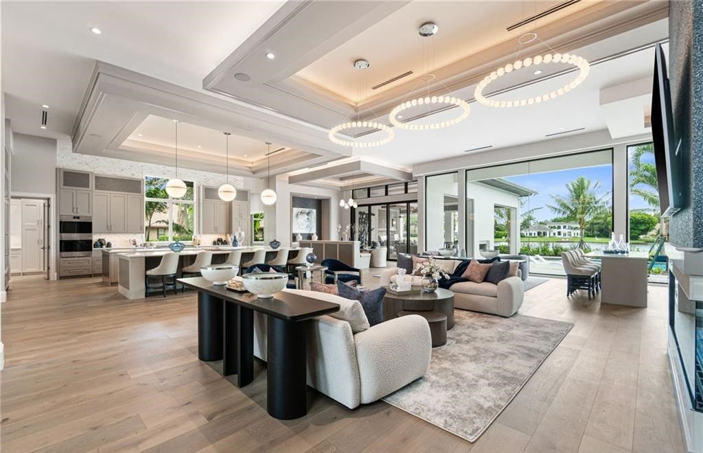 $17.5 Million Lakefront Estate in Naples Offering Unparalleled Craftsmanship