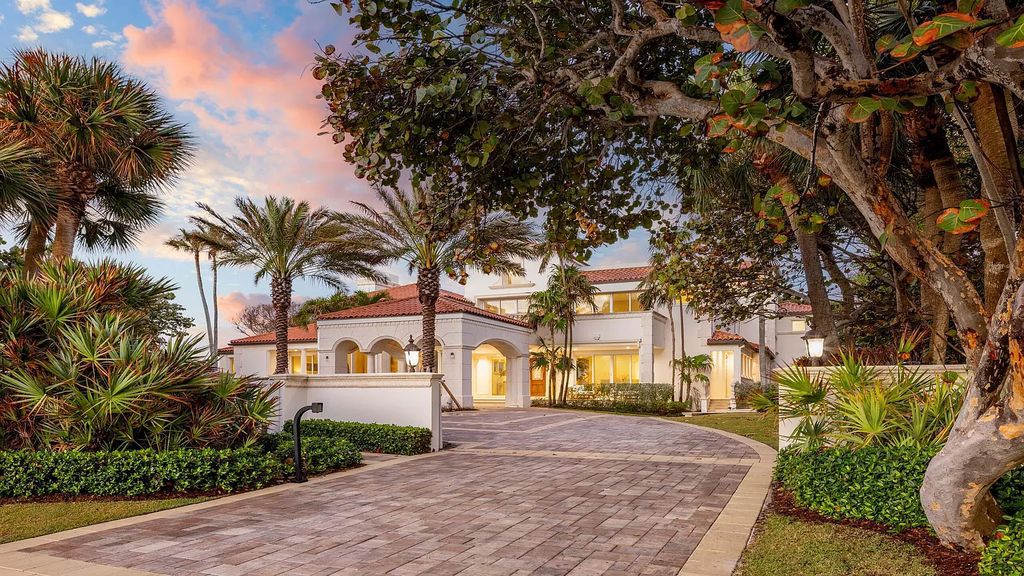 $26 Million Ocean-to-Intracoastal Estate with Private Beach House in Manalapan