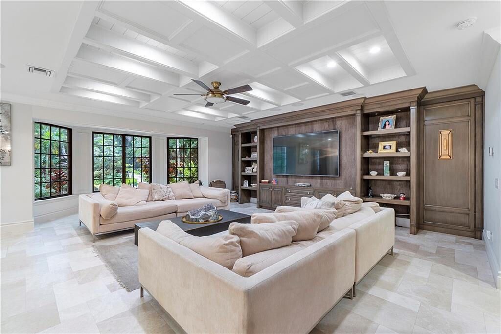 $6.5 Million Luxurious Estate in Parkland with Expansive Grounds for Unmatched Privacy