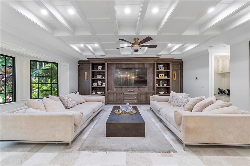 $6.5 Million Luxurious Estate in Parkland with Expansive Grounds for Unmatched Privacy