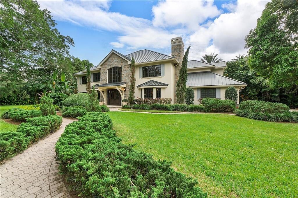 $6.5 Million Luxurious Estate in Parkland with Expansive Grounds for Unmatched Privacy