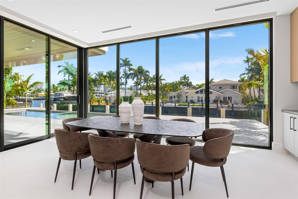 $6.5 Million New Construction Estate in Fort Lauderdale with 90-Foot Dock