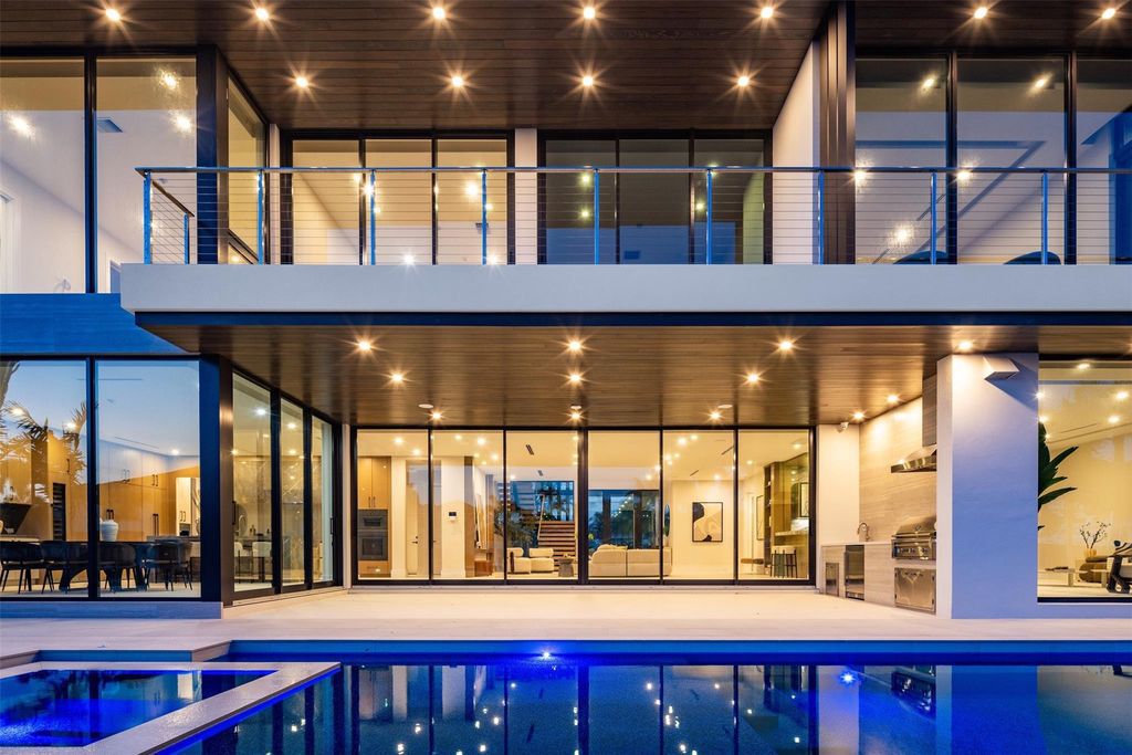 $6.5 Million New Construction Estate in Fort Lauderdale with 90-Foot Dock