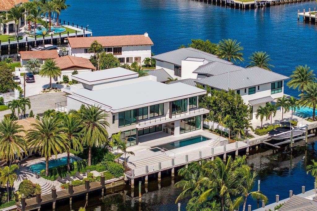 $6.5 Million New Construction Estate in Fort Lauderdale with 90-Foot Dock