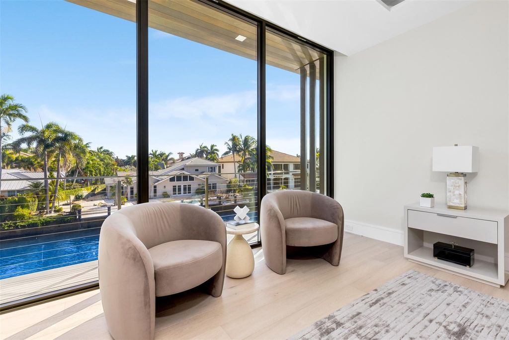 $6.5 Million New Construction Estate in Fort Lauderdale with 90-Foot Dock