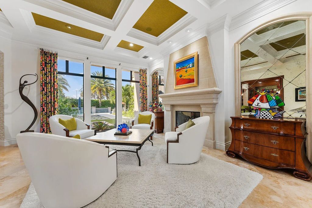 $6.9 Million Exquisite Luxury Estate with Pool and Home Theatre in Mirasol, Palm Beach Gardens